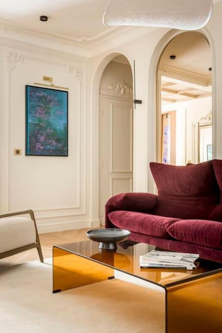 Luxury 5 Bedroom & 5 Bathroom - Eiffel Tower Appartement *